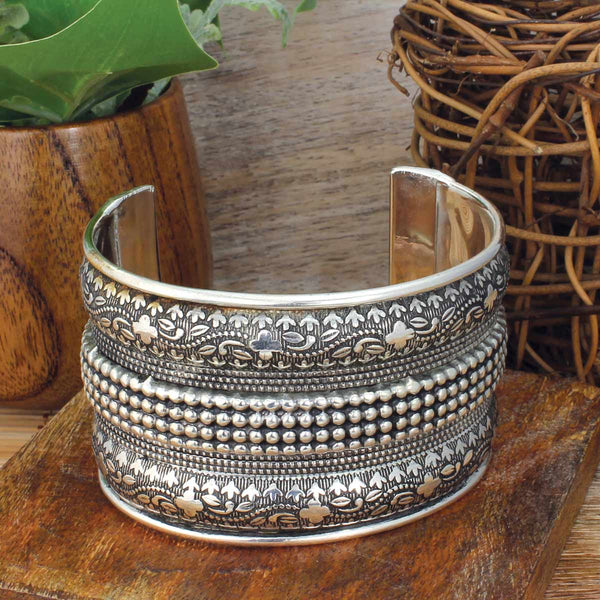 The Amara Cuff